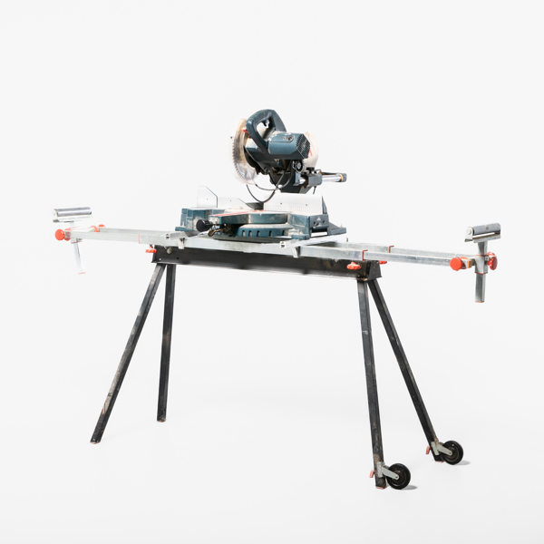 KAP & GERINGSSÅG PÅ STÄLLNING