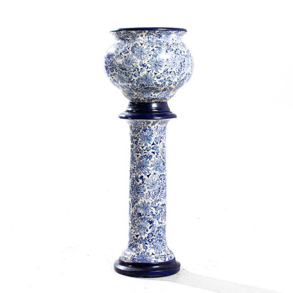 PIEDESTAL MED YTTERFODER