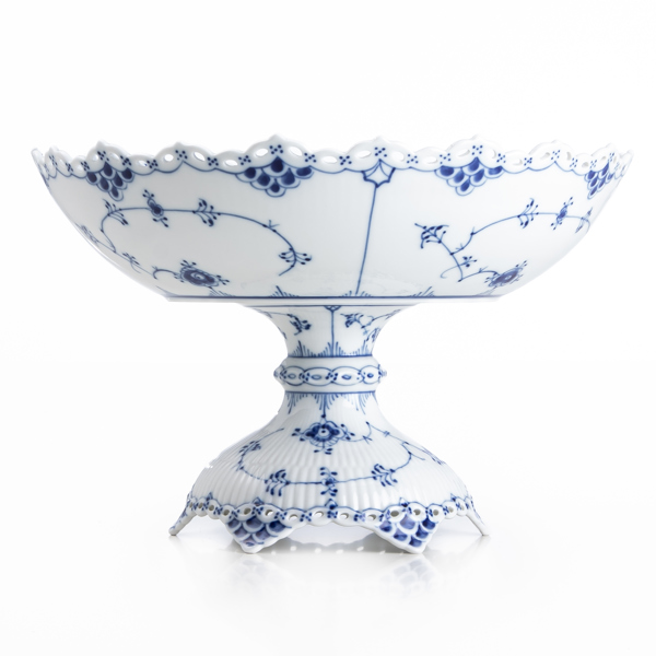 MUSSELMALET SKÅL PÅ FOT