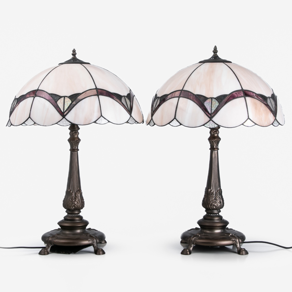 BORDSLAMPOR "Tiffany-stil"