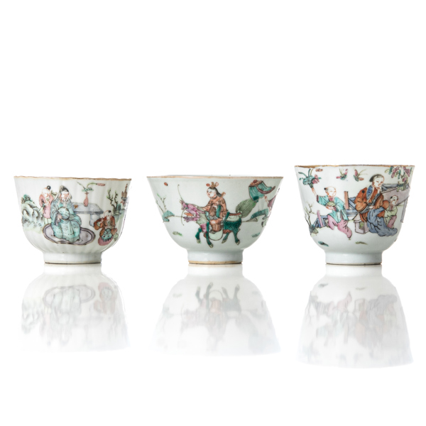 THREE CHINESE FAMILLE ROSE CUPS