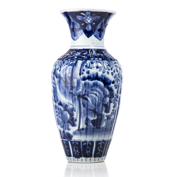 A JAPANESE VASE