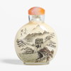 AN INSIDE-PAINTED SNUFF BOTTLE
