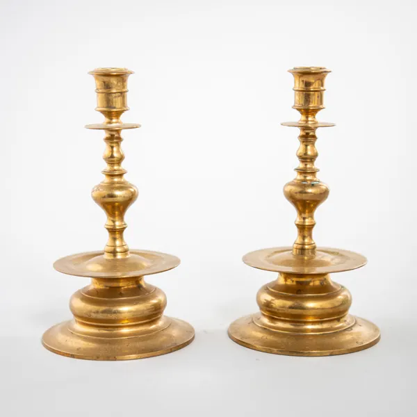 LJUSSTAKAR